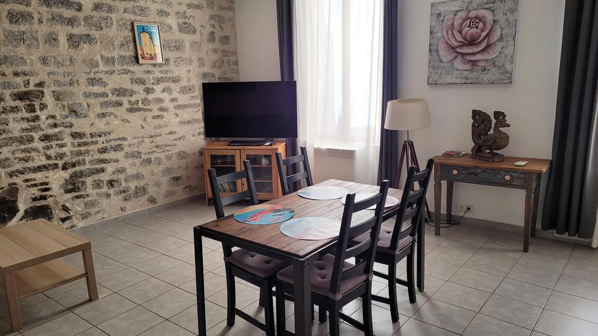 Souvenirs D'Hier Apartment Hyeres France