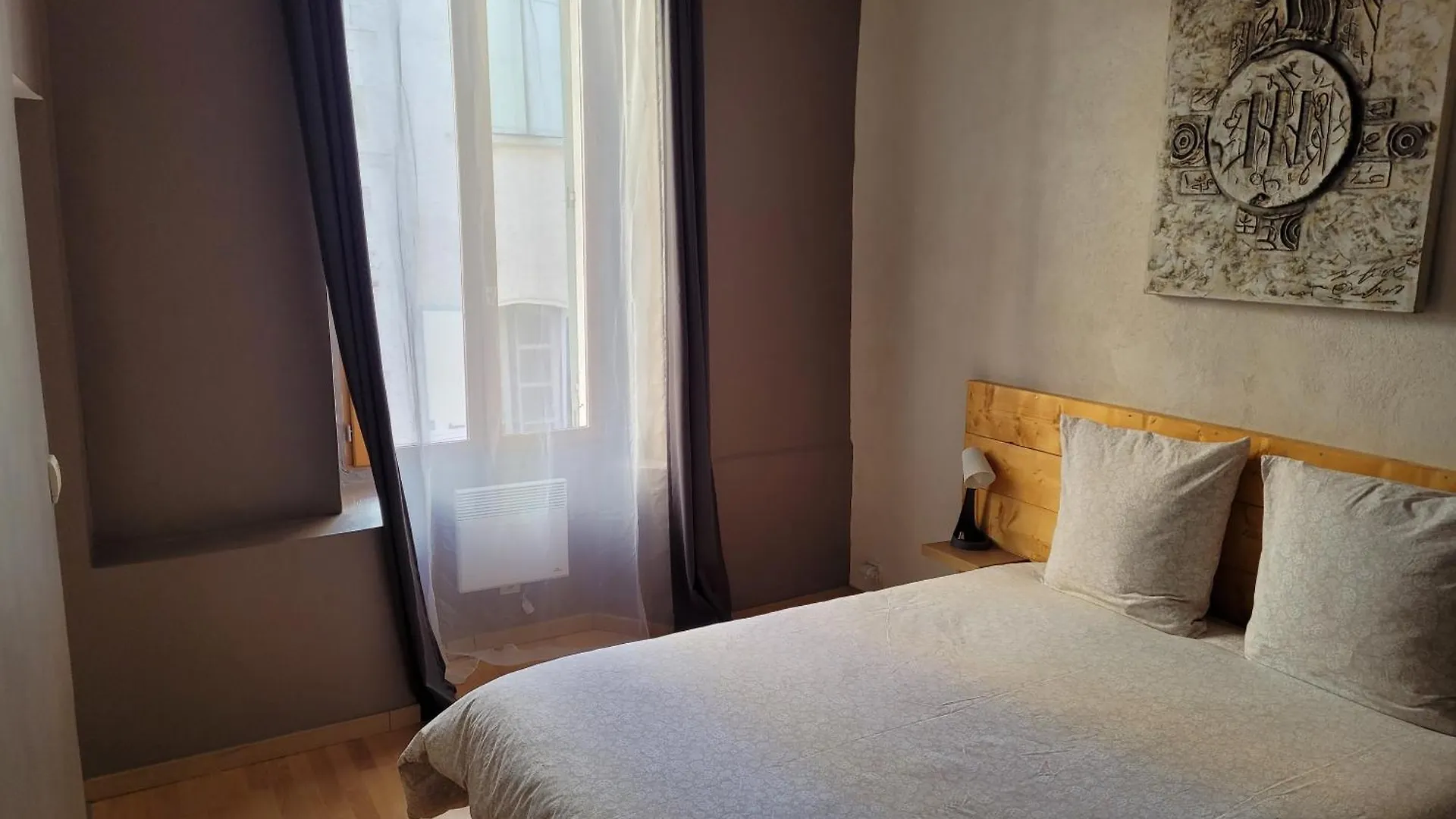 Souvenirs D'Hier Apartment Hyeres